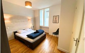 Le 107 - Poitiers - Chu - La Conciergerie.